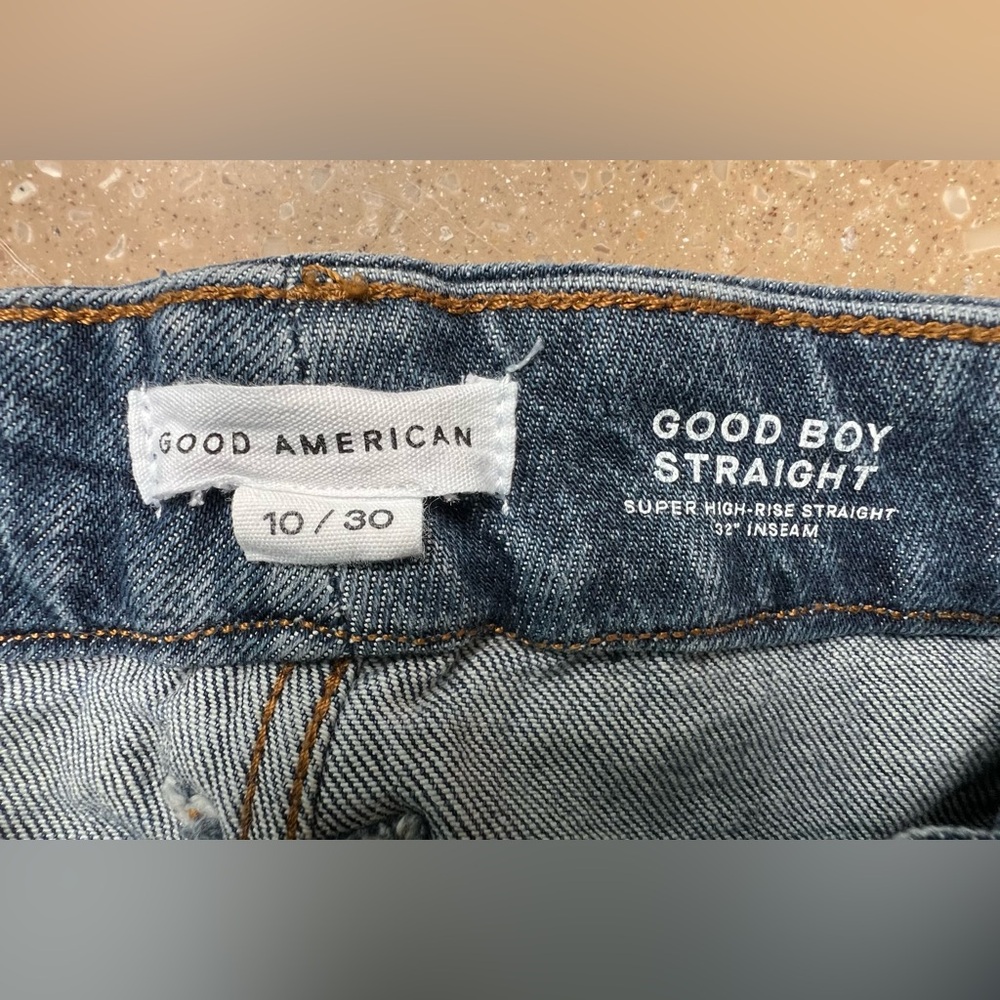 GOOD AMERICAN- GOOD BOY STRAIGHT SURER HICH-RISE STRAIGHT 32" INSEAM. Size:10/30 - Picture 5 of 6